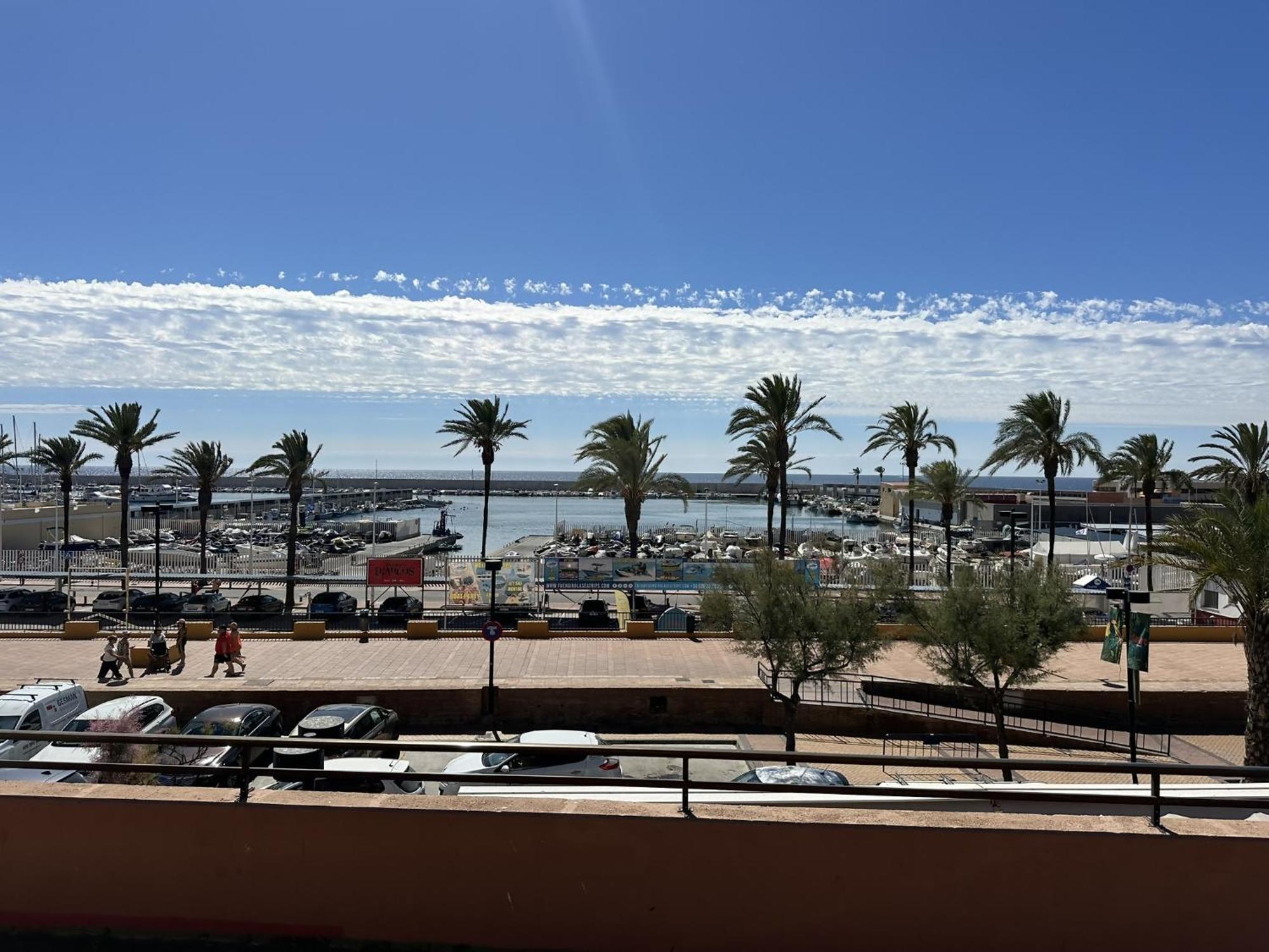Atico Con Piscina Privada Y Vistas Al Mar Appartement Fuengirola